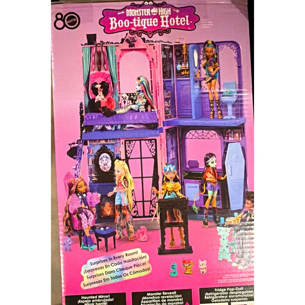 Monster High Boo-tique Hotel Doll Playset w/ House & Accessories NIB